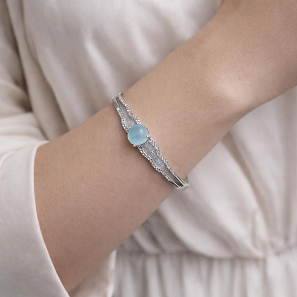 Moonveil Bangle
